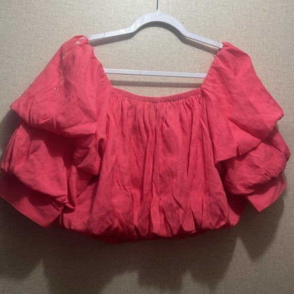 DO+BE Vibrant Pink coral Layered Sleeve Crop Top - Picture 3 of 4